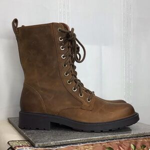 Clarks ‘Orinoco2’ Brown Snuff Leather Side Zip Lace-Up Boots